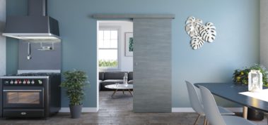 Porte coulissante en applique, coulicool, bricolage, porte, porte coulissante, grande surface, bois, porte bois, moderne, tendance, design, contour de porte, recouvrir dormants, nez de cloison